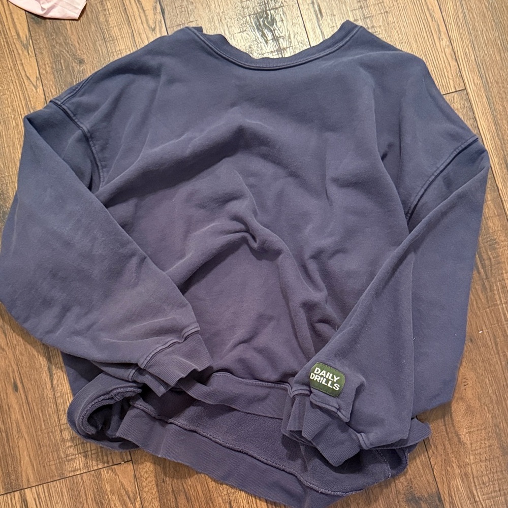 Daily Drills crew neck sweatshirt new !!